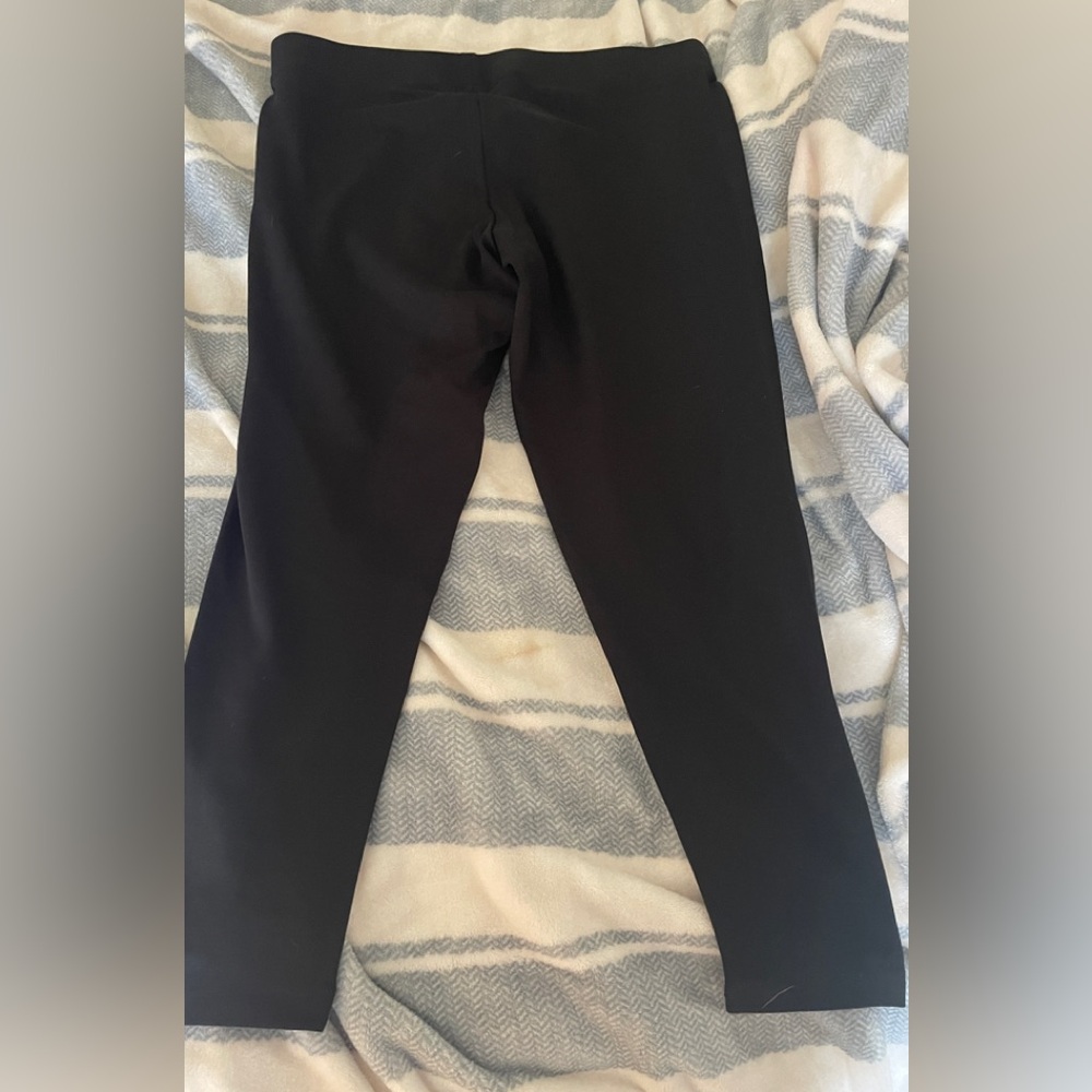 J Peterman Essential Leggings. Black Size XL Never worn.